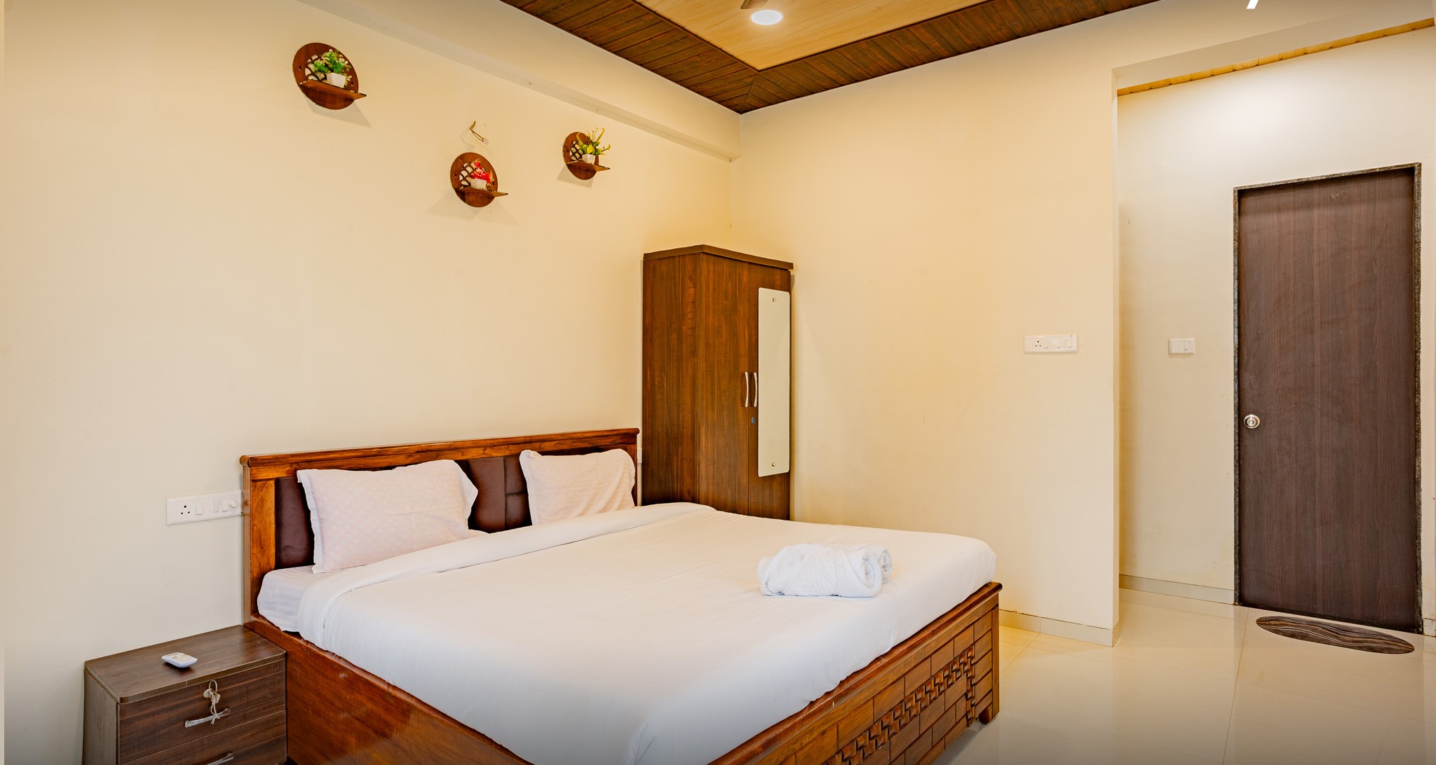 4 Bedrooms Pool Villa view 13