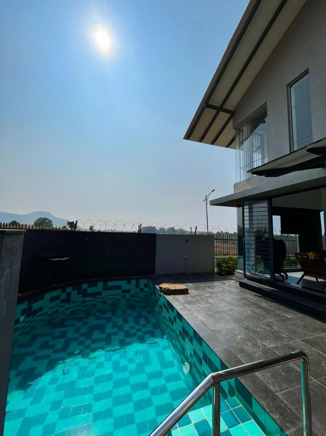 4BR Lux Villa exterior